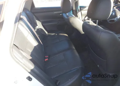 2015 Nissan Altima 2.5 Sl z USA, uszkodzony, nr VIN 1N4AL3AP8FN340233